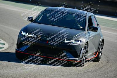 media/Nov-01-2025-Speed Ventures (Sat) [[3969607d77]]/Red Group/Session 2 (Turns 1 and 3)/